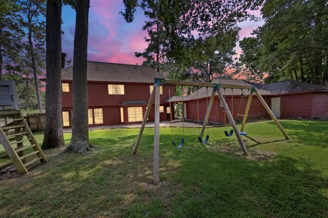 2015 Shady Branch Drive, Kingwood, TX 77339