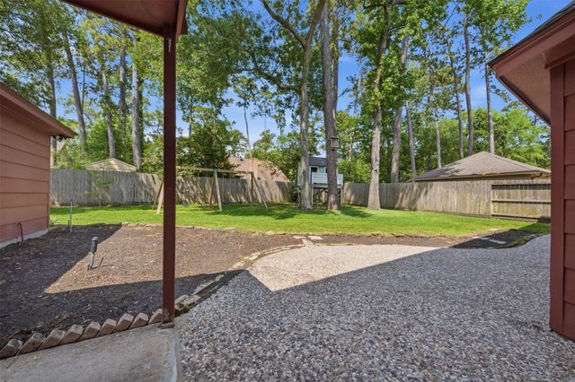 2015 Shady Branch Drive, Kingwood, TX 77339