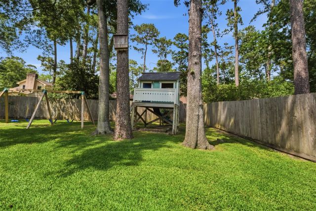 2015 Shady Branch Drive, Kingwood, TX 77339