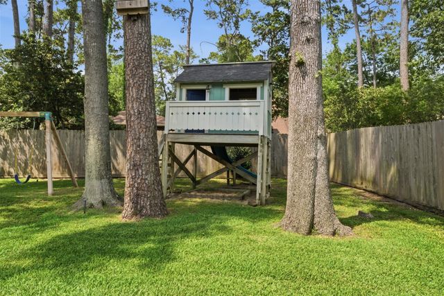 2015 Shady Branch Drive, Kingwood, TX 77339