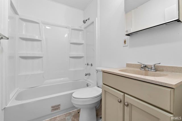 106 Eastman Road, Chesterfield, IN 46017