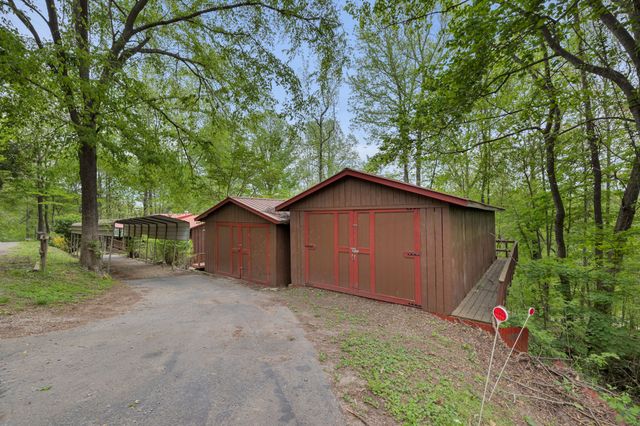 1890 Potts Camp Rd, Smithville, TN 37166