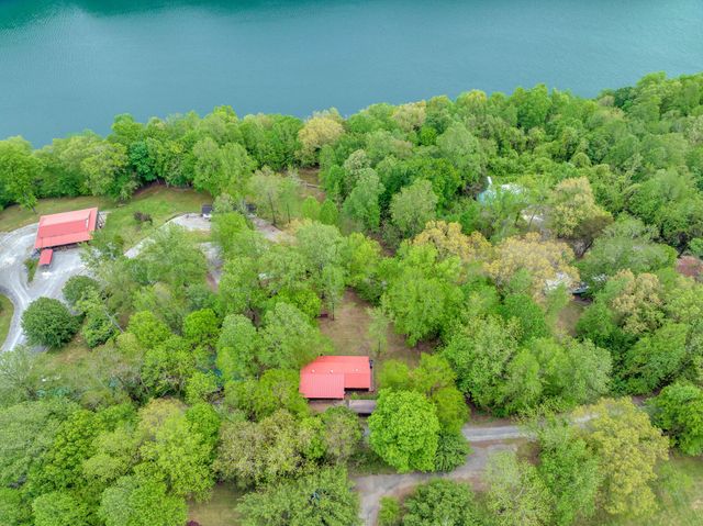 1890 Potts Camp Rd, Smithville, TN 37166