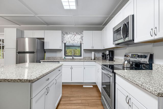 1890 Potts Camp Rd, Smithville, TN 37166