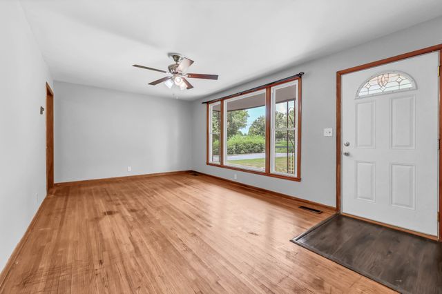 19 Charlemagne Blvd, Clarksville, TN 37042
