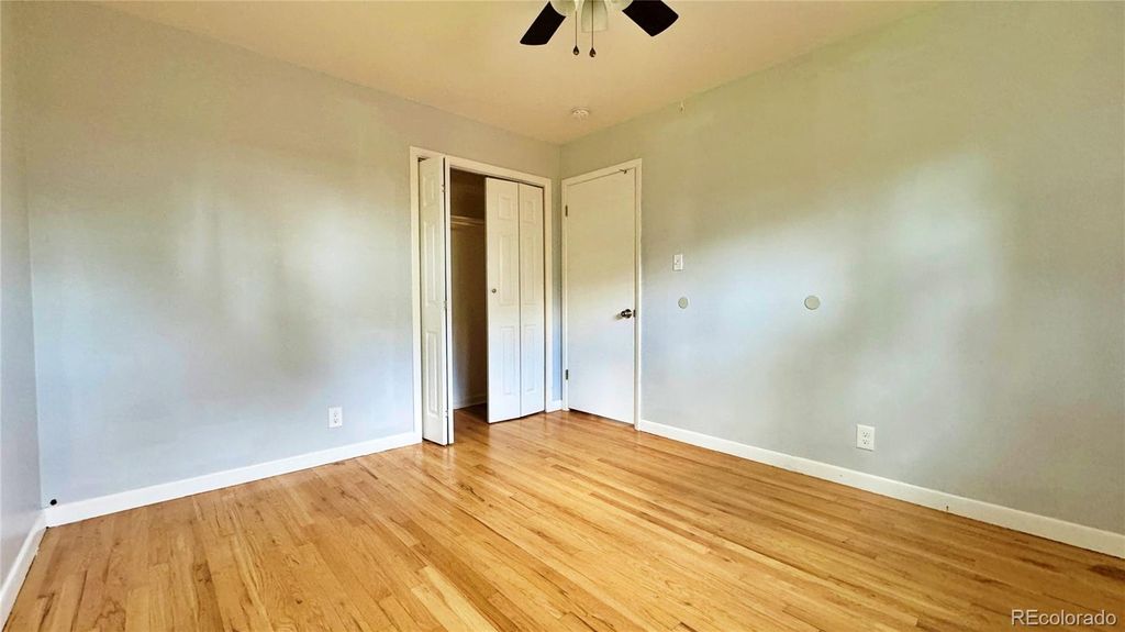 Image 10 of property listing at 6644 S Race Circle, Centennial, CO 80121
