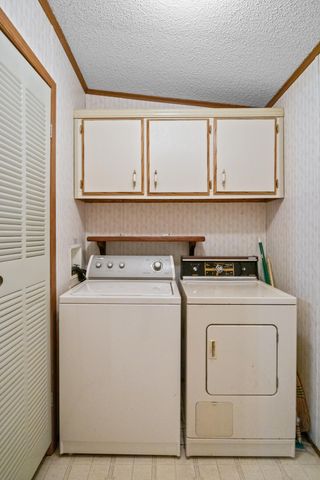 8943 E 36th Street, Newaygo, MI 49337