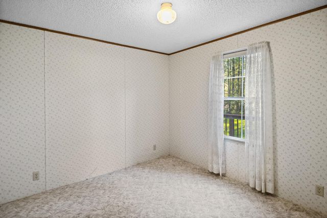 8943 E 36th Street, Newaygo, MI 49337