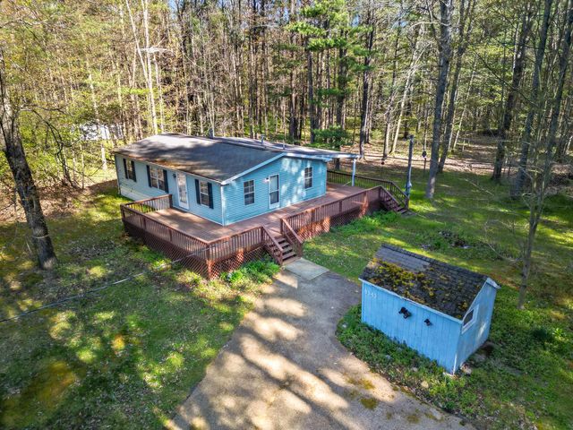 8943 E 36th Street, Newaygo, MI 49337