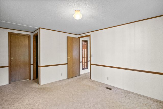 8943 E 36th Street, Newaygo, MI 49337