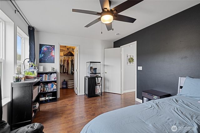 17619 Silver Creek Avenue E, Puyallup, WA 98375