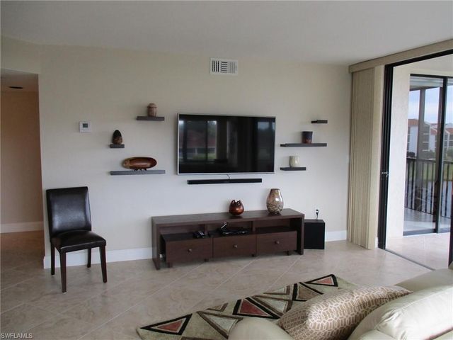 4160 Steamboat BEND E 403, Fort Myers, FL 33919