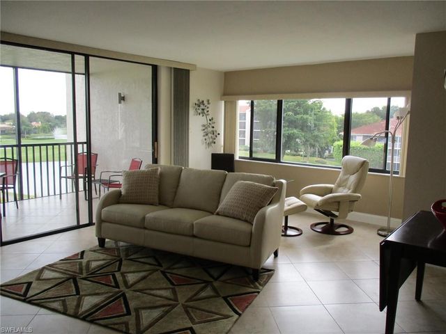 4160 Steamboat BEND E 403, Fort Myers, FL 33919