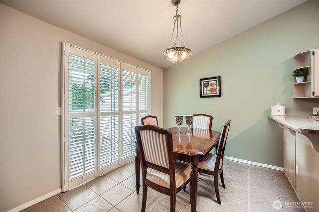 14 Lakewood Oaks Drive SW, Lakewood, WA 98499