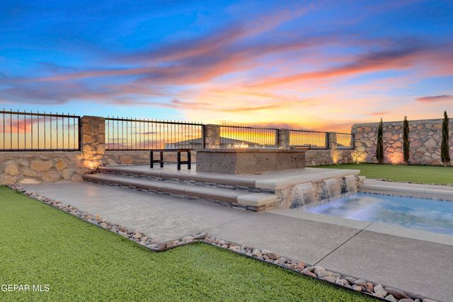 1829 STIRRUP Place, El Paso, TX 79911