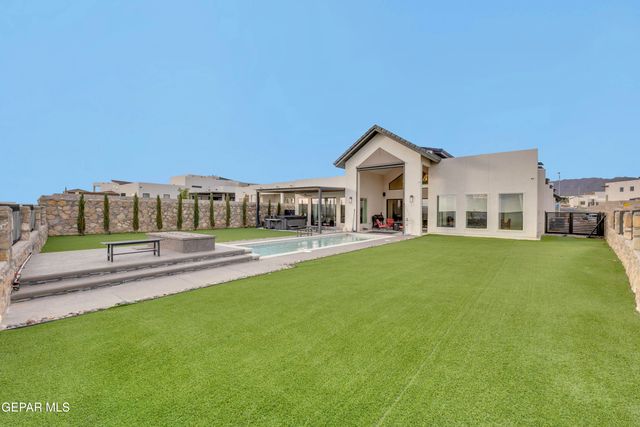 1829 STIRRUP Place, El Paso, TX 79911