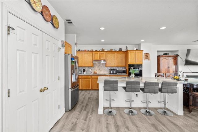 1314 Sutter Creek Ct, Patterson, CA 95363