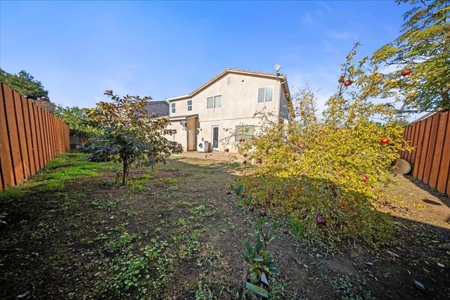 1314 Sutter Creek Ct, Patterson, CA 95363