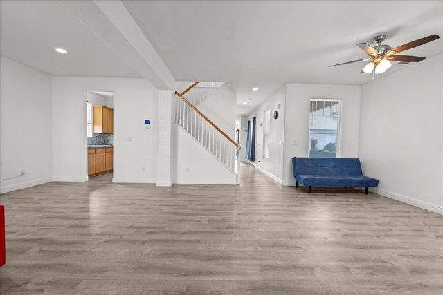 1314 Sutter Creek Ct, Patterson, CA 95363