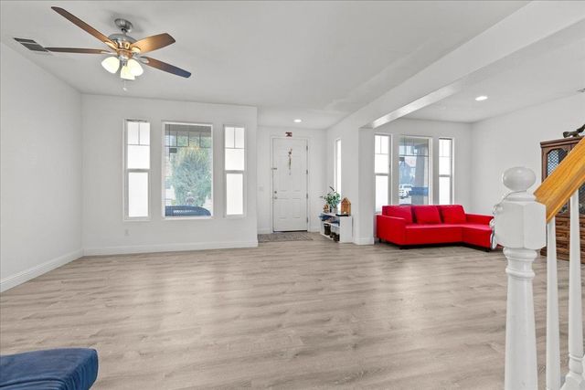 1314 Sutter Creek Ct, Patterson, CA 95363