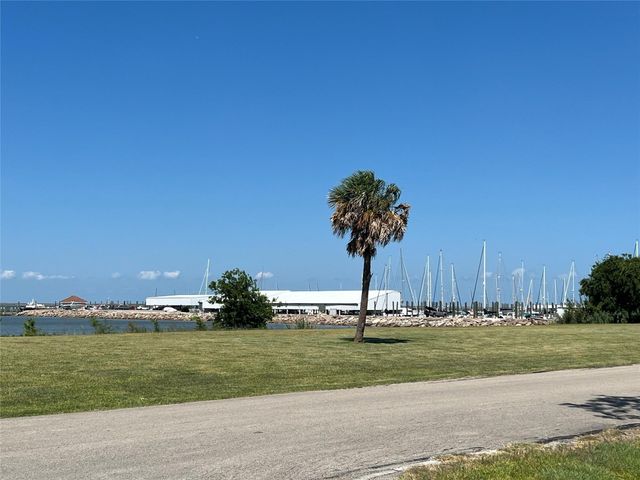 TBD Shadylawn Avenue, La Porte, TX 77571