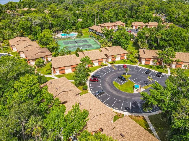 150 WAX MYRTLE WOODS COURT 8C, Deltona, FL 32725
