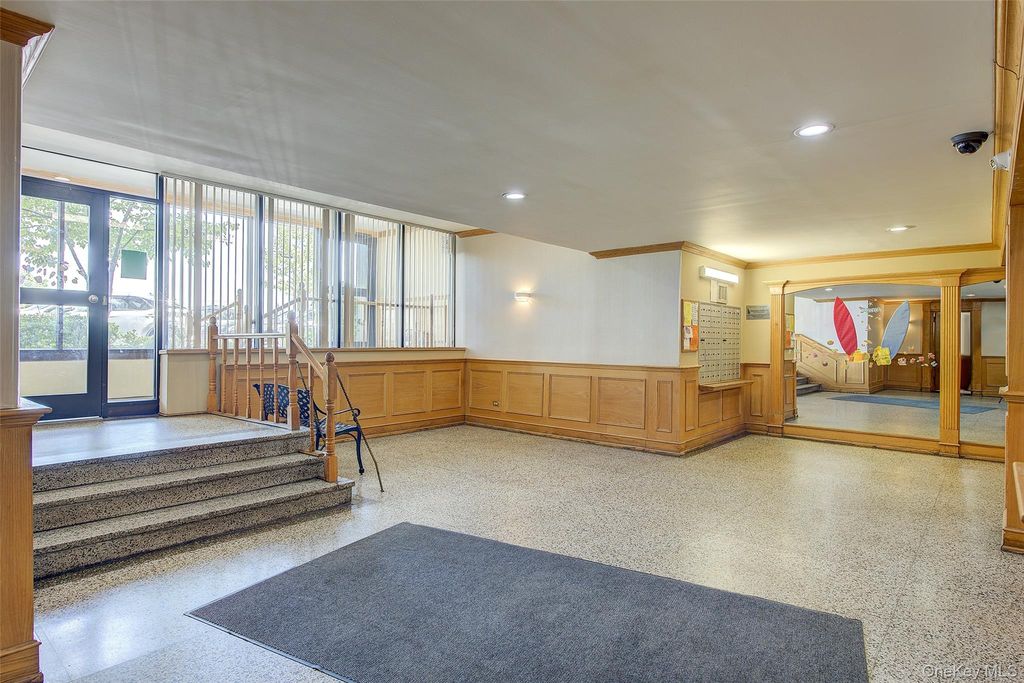 144-60 Gravett Road 4J, Flushing, NY 11367 — photo 5