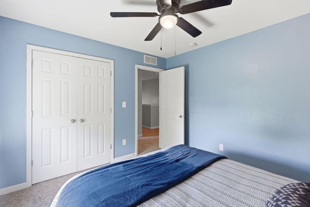 220 Berkshire Lane, Georgetown, KY 40324