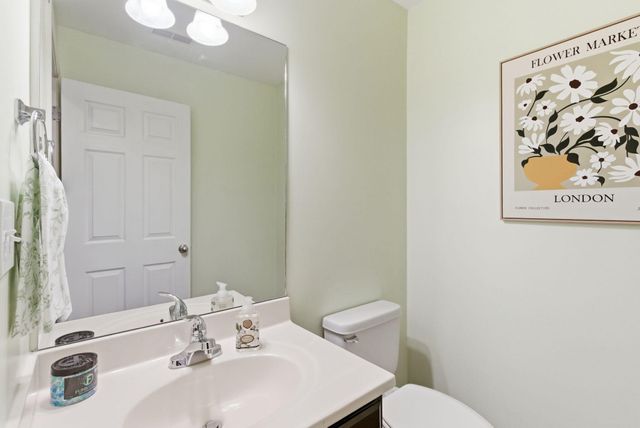 220 Berkshire Lane, Georgetown, KY 40324