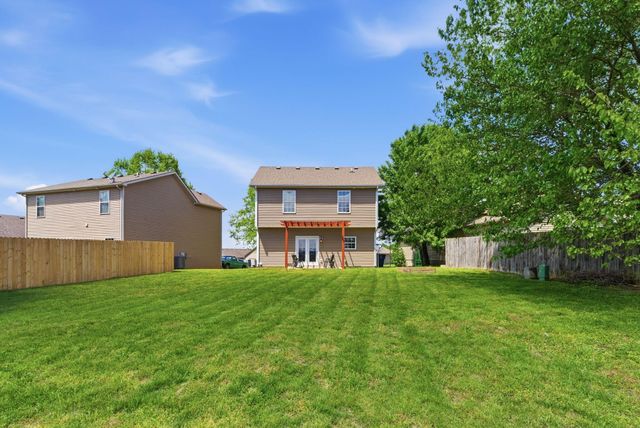 220 Berkshire Lane, Georgetown, KY 40324