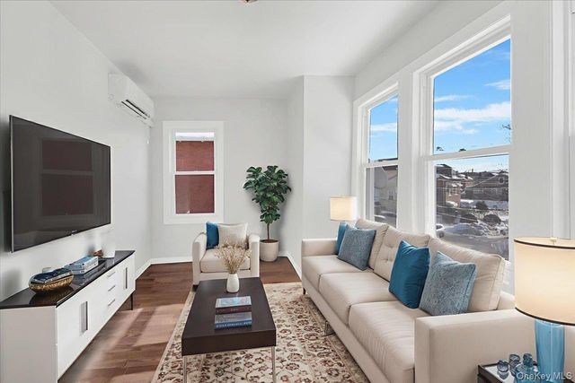 837 Penfield Street, Bronx, NY 10470