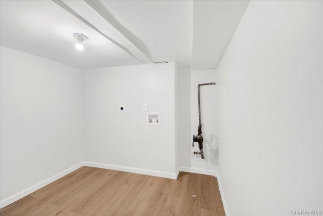 837 Penfield Street, Bronx, NY 10470