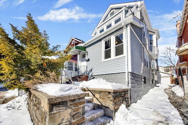 837 Penfield Street, Bronx, NY 10470