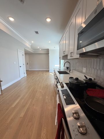 104-106 Warren, Boston, MA 02134