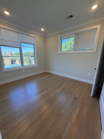 104-106 Warren, Boston, MA 02134