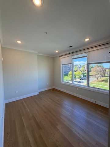 104-106 Warren, Boston, MA 02134