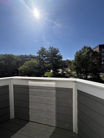 104-106 Warren, Boston, MA 02134