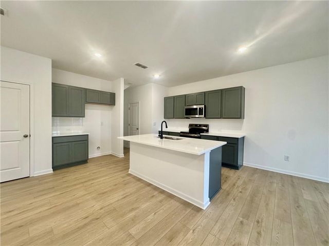 5479 Allegro Lane, Flowery Branch, GA 30542