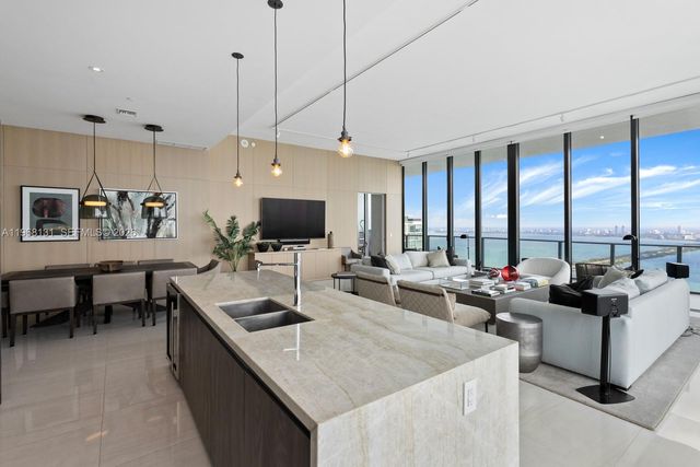 480 NE 31st St PH5001, Miami, FL 33137