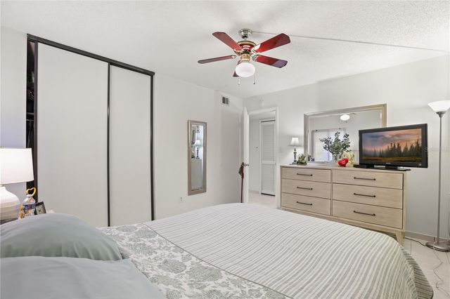 11 ESCONDIDO CIRCLE 108, Altamonte Springs, FL 32701