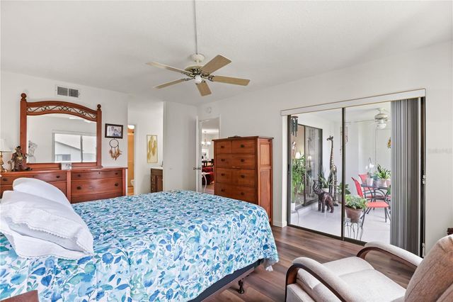 11 ESCONDIDO CIRCLE 108, Altamonte Springs, FL 32701