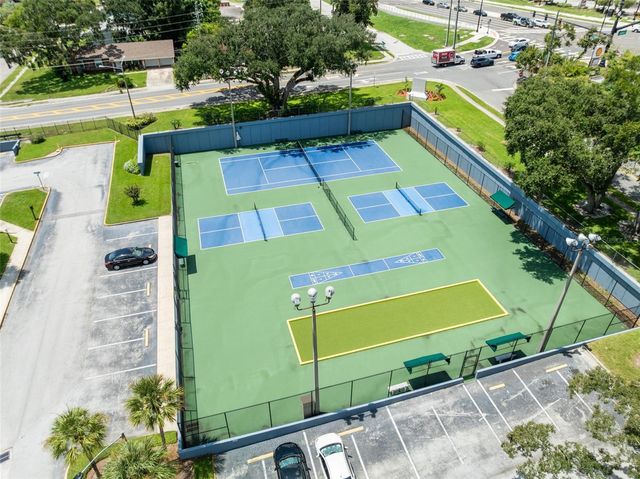 11 ESCONDIDO CIRCLE 108, Altamonte Springs, FL 32701