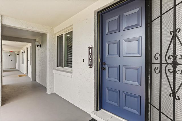 11 ESCONDIDO CIRCLE 108, Altamonte Springs, FL 32701