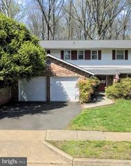 6110 HARMON PL, Springfield, VA 22152