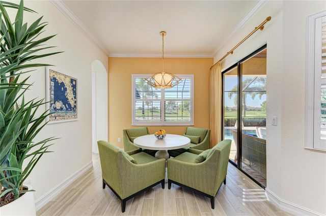 5572 MULLIGAN WAY, Lakewood Ranch, FL 34211