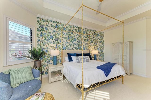 5572 MULLIGAN WAY, Lakewood Ranch, FL 34211