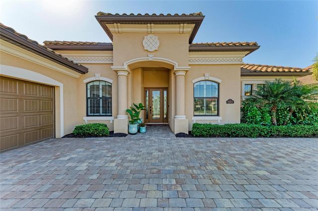 5572 MULLIGAN WAY, Lakewood Ranch, FL 34211