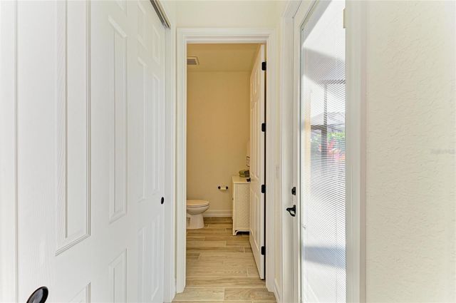 5572 MULLIGAN WAY, Lakewood Ranch, FL 34211