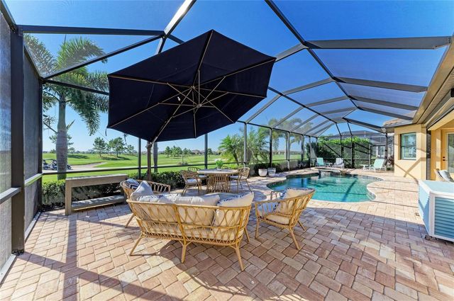 5572 MULLIGAN WAY, Lakewood Ranch, FL 34211