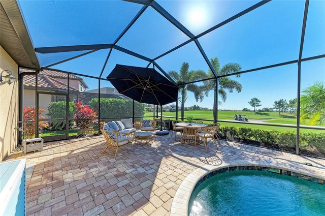 5572 MULLIGAN WAY, Lakewood Ranch, FL 34211